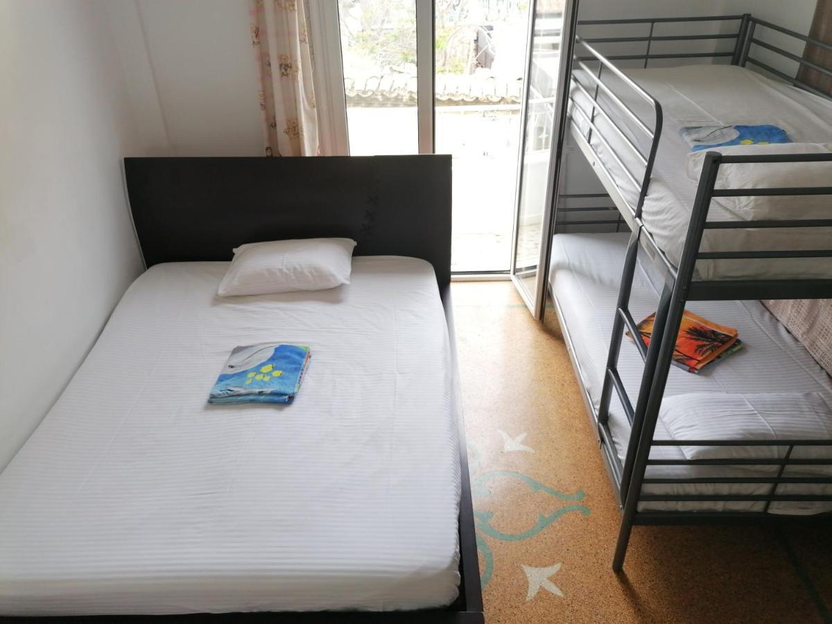 Shared Rooms Near Acropolis And Monastiraki Athens Luaran gambar